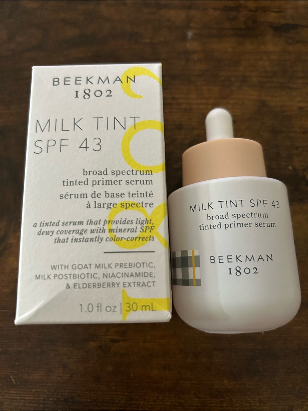 NEW UNUSED Beekman 1802 Milk Tint SPF 43 Tinted Primer Serum - Light